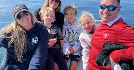 Din au pair-kontrakt Au pair hos værtsfamilie på en båd